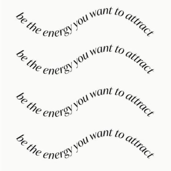 ✨ - Picture 4 of 11